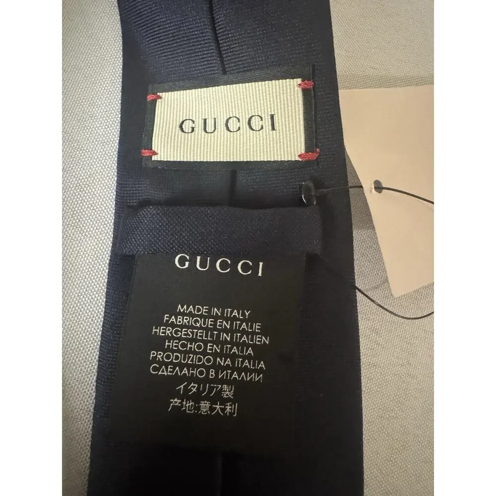 NWT Gucci Panther Appliquéd Silk & Wool Blend Navy Blue Underknot Tie $250.00